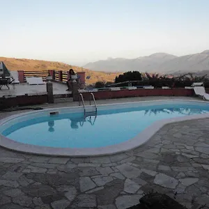 Casa di campagna Turismo Rurale Cortes, Arbus